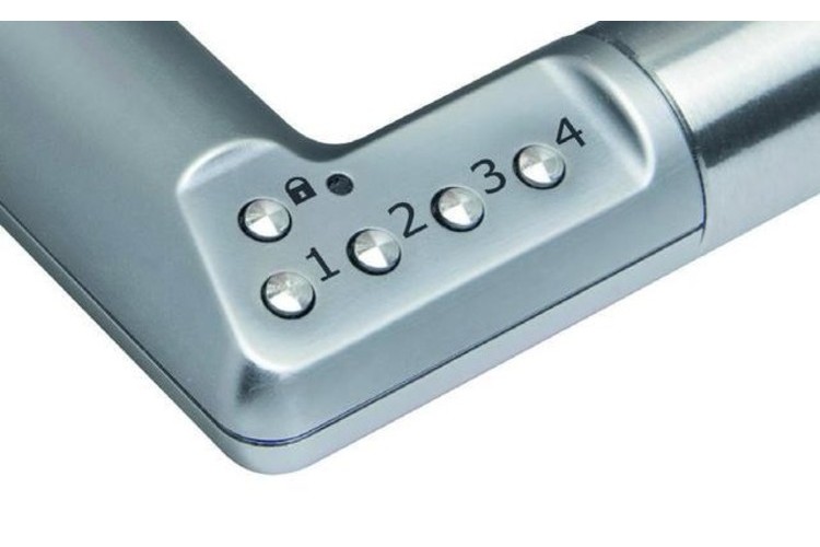 Klika kódová rozetová FAB levá