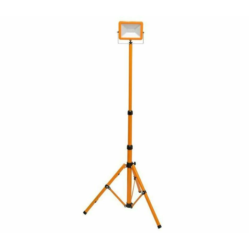 E-shop Reflektor LED IP65 so stojanom