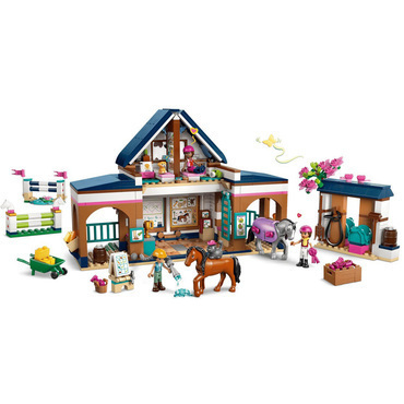 LEGO® Friends – Konská stajňa a jazdecká akadémia