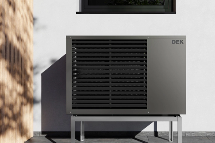 Servis a vzdálená správa tepelných čerpadel DEK MONO AIR