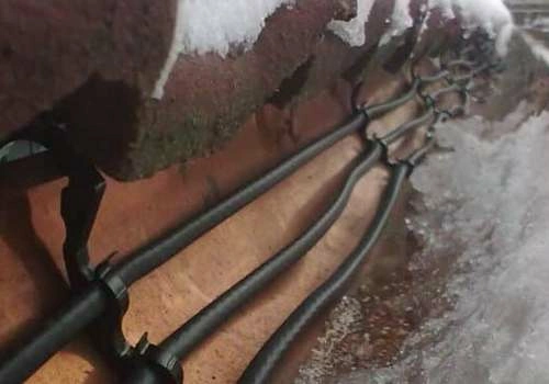 Ochrana střech, okapů a vpustí proti zamrzání